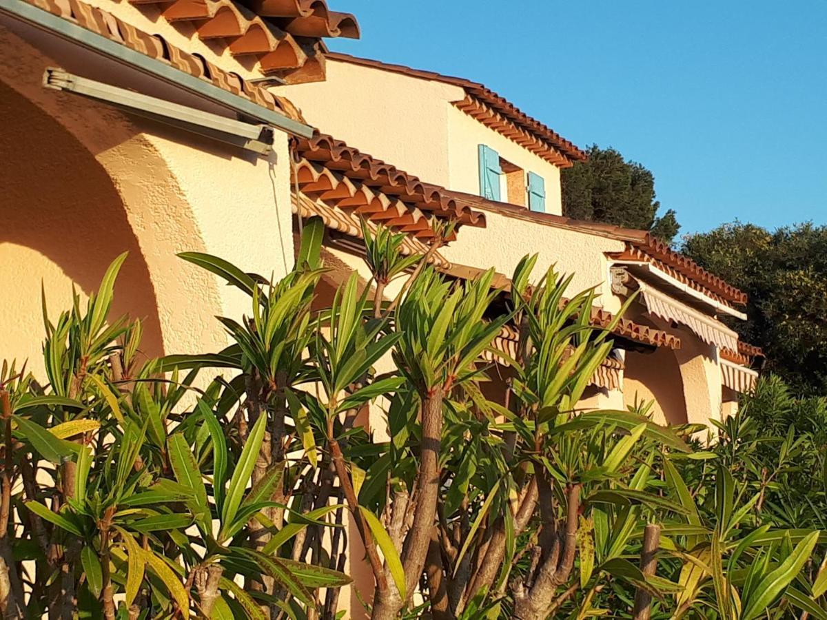 Duplex, Vue Panoramique Sur La Mediterranee, Piscine, Garage Сен-Рафаель Екстер'єр фото