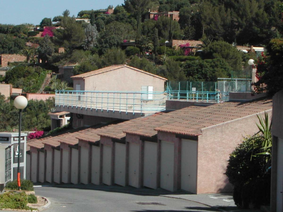 Duplex, Vue Panoramique Sur La Mediterranee, Piscine, Garage Сен-Рафаель Екстер'єр фото